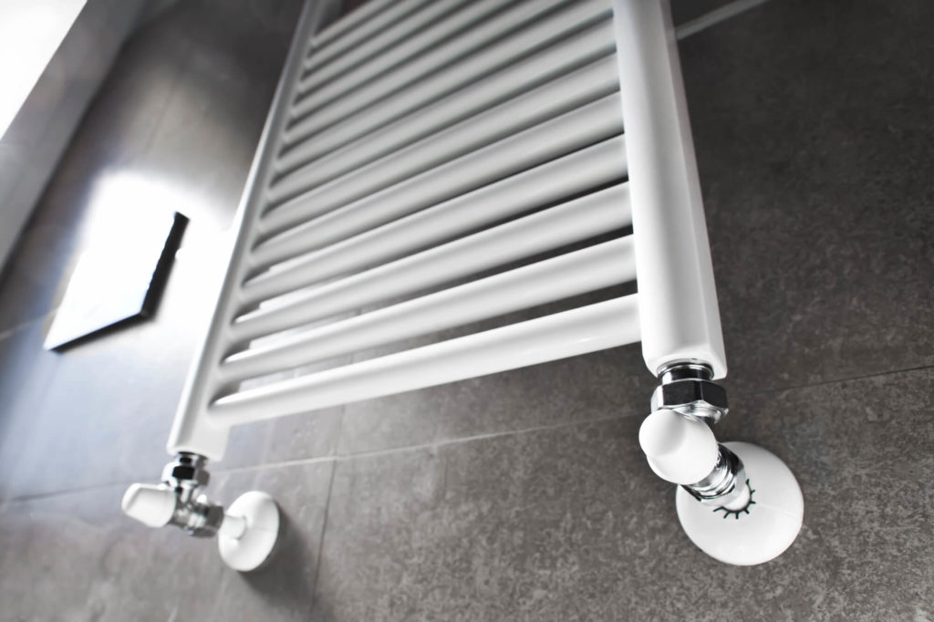 How to Choose a Bathroom Heater Heat Pump Source