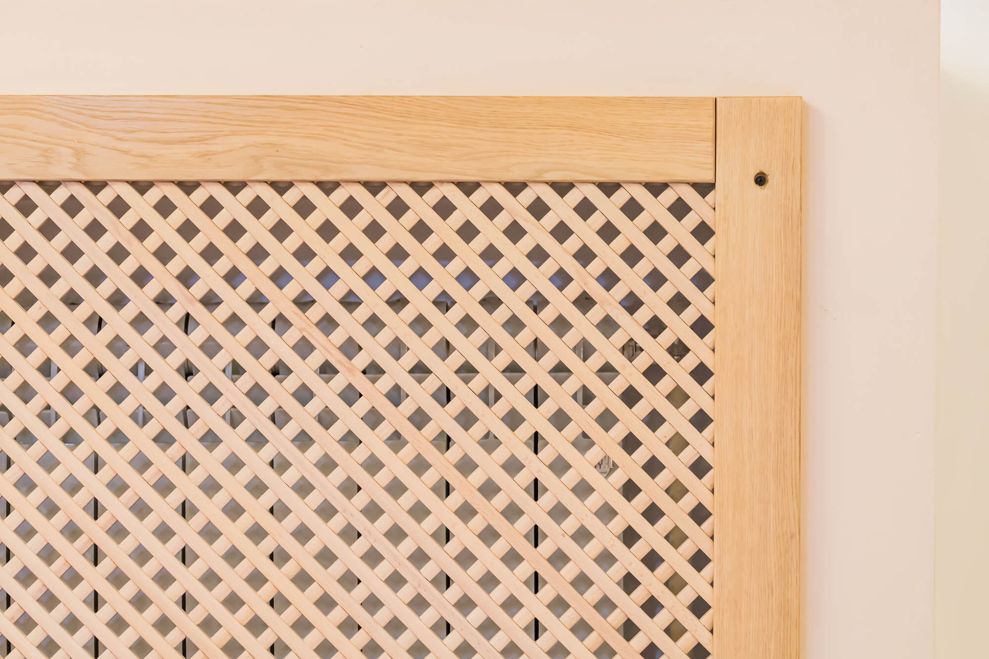 Do Radiator Covers Block Heat? Heat Pump Source